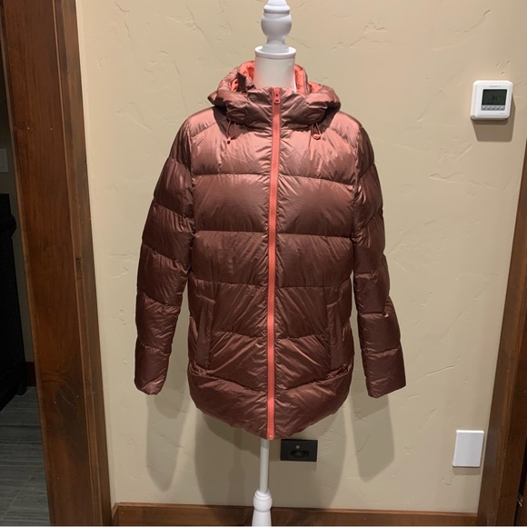 Lands End "Women's Wide Channel Down Jacket" Color: Soft Mojave Rose, Size M - Picture 1 of 8